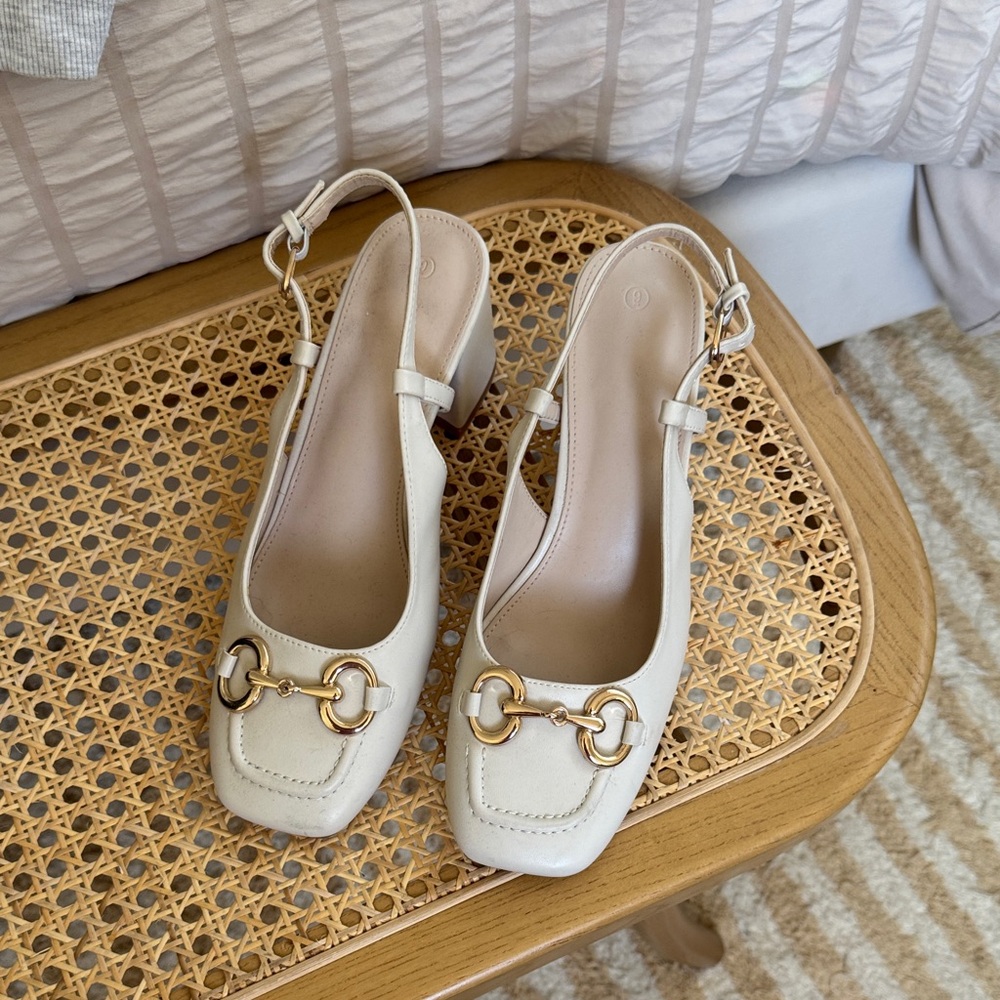 Amazon Cream Slingback Heels with Gold Accent